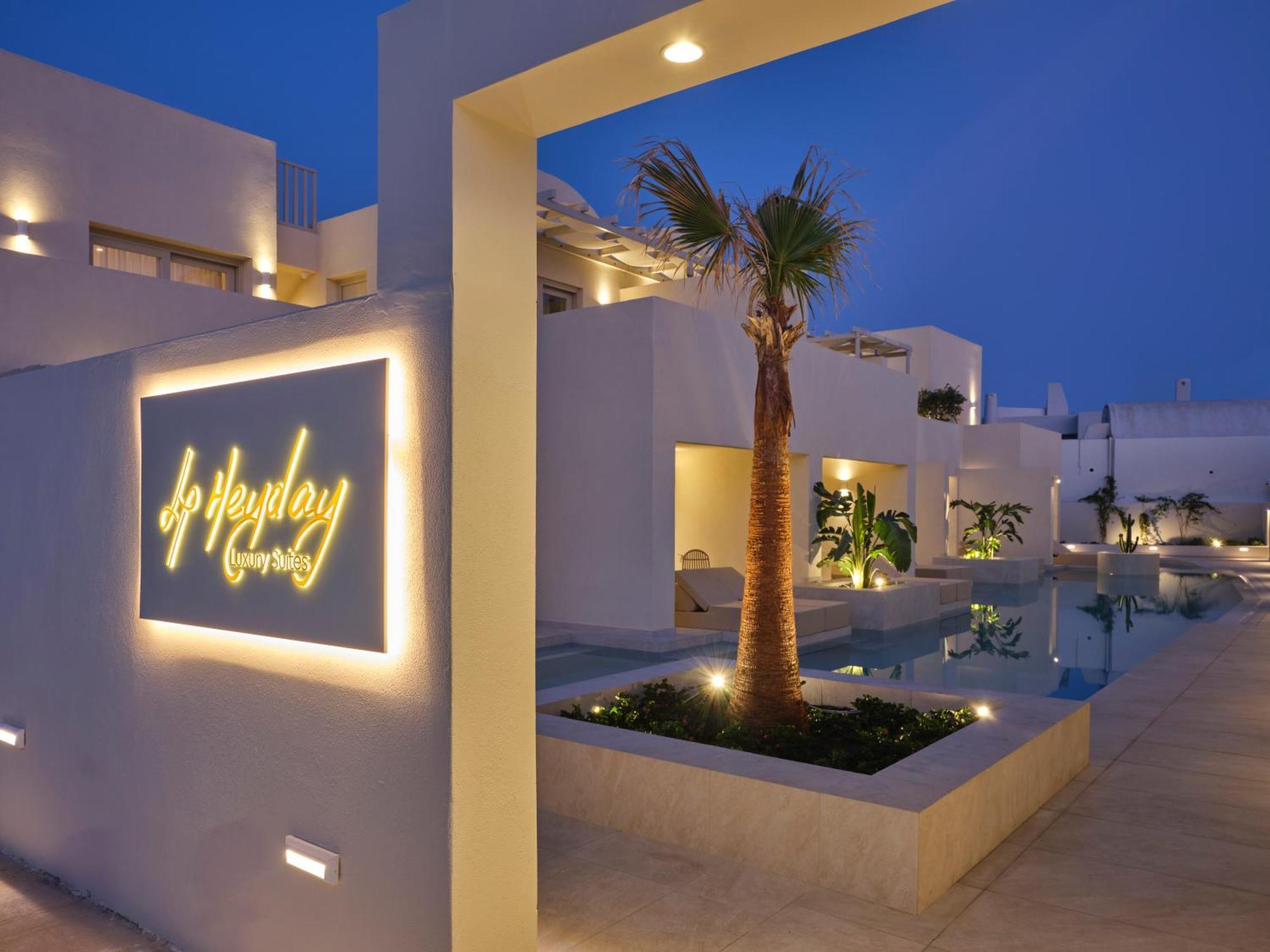 Heyday Luxury Suites Perissa  Exteriör bild