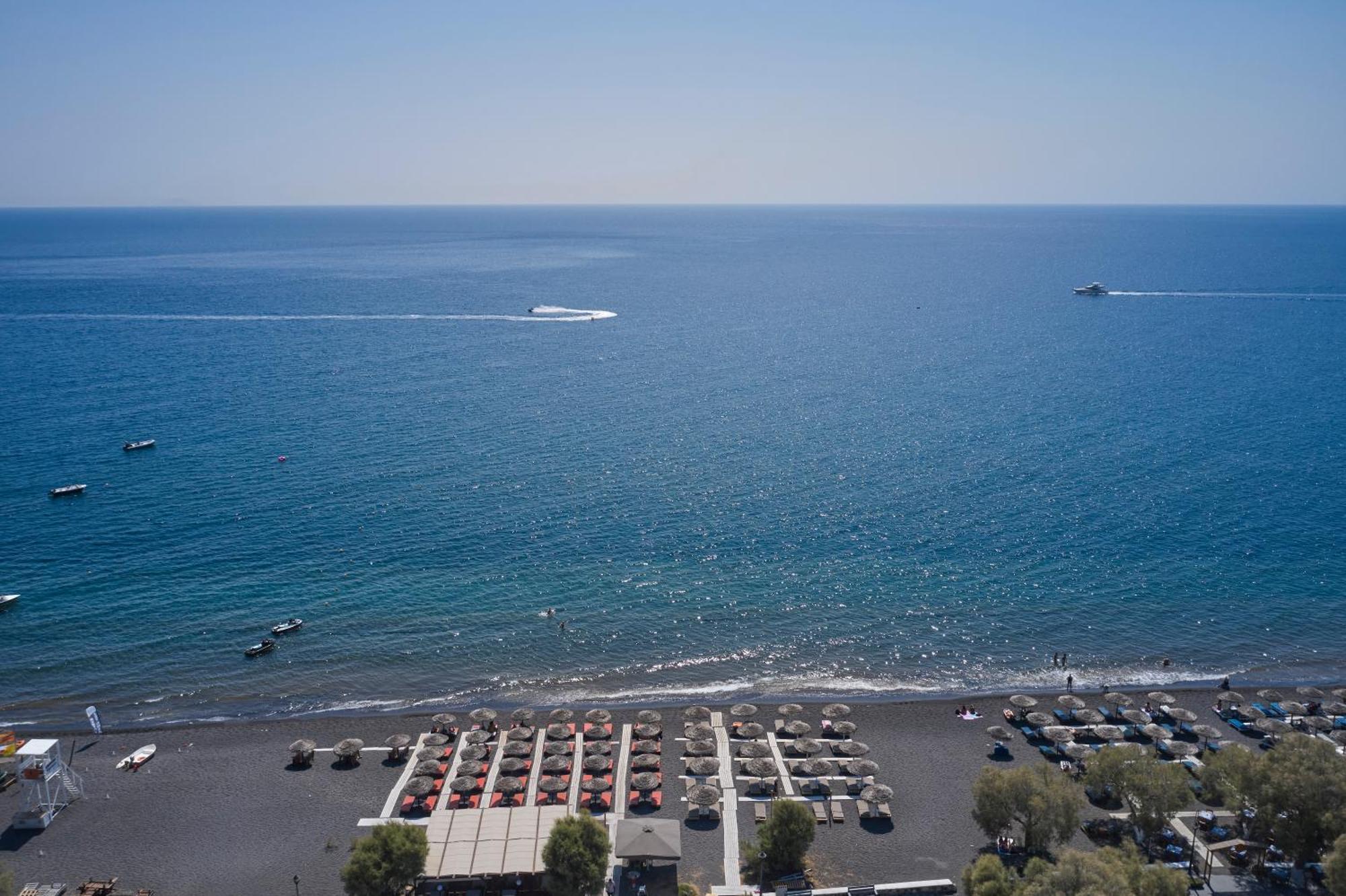 Heyday Luxury Suites Perissa  Exteriör bild